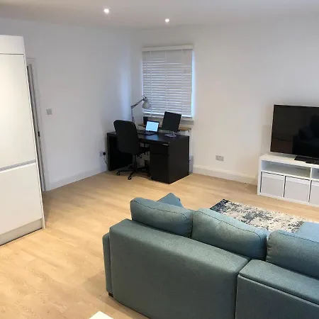 Flat 5 Minutes To East Croydon Station Appartement